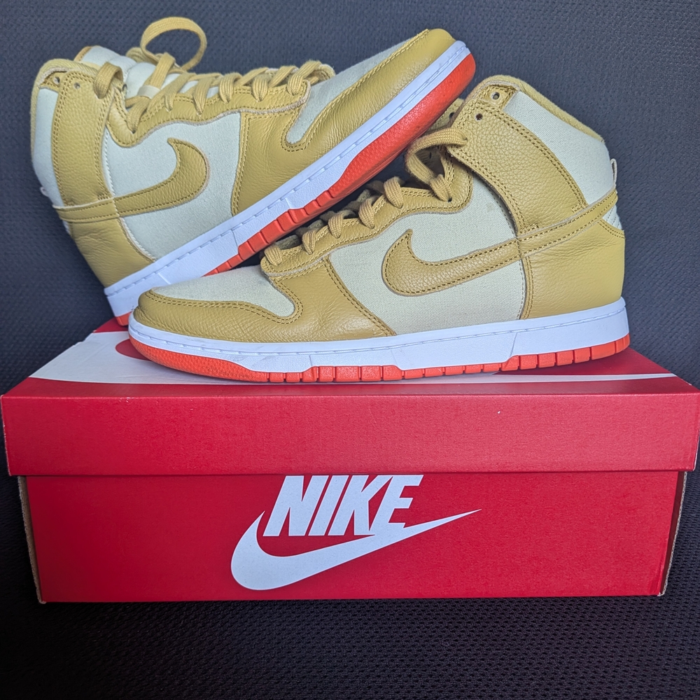 Nike Dunk Yellow and Orange Sneakers Size 11 Men's
